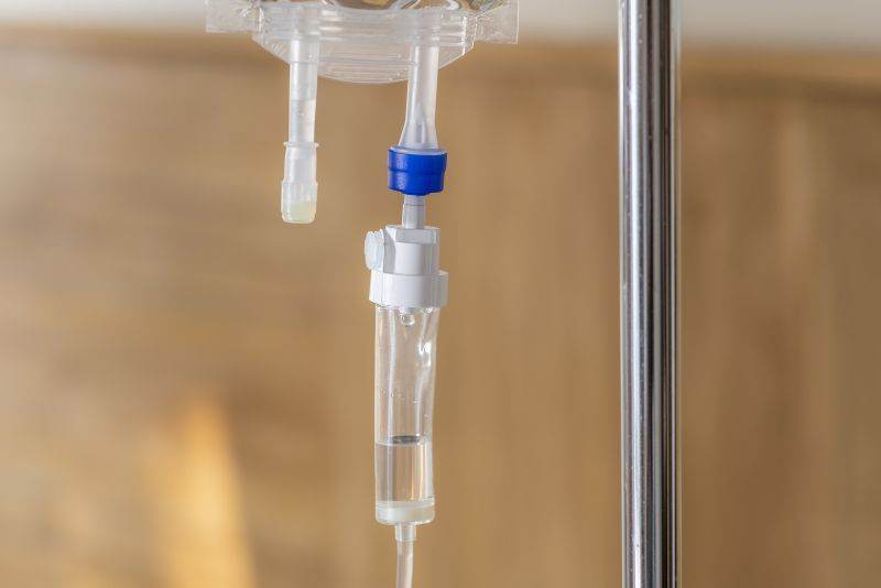 What is Intravenous Therapy? When is Intravenous Therapy Useful? - healthcare nt sickcare